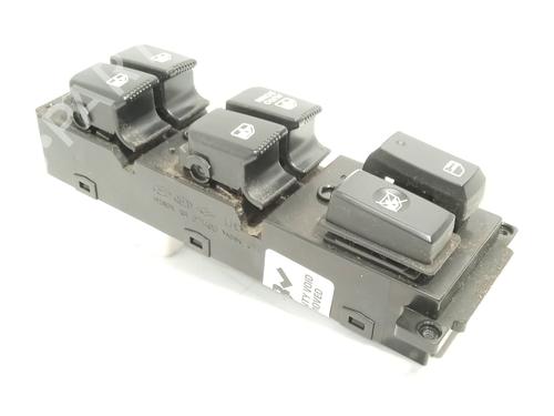 Used Left front window switch HYUNDAI SANTA FÉ II (CM) 2.2 CRDi (155 hp) 29446813