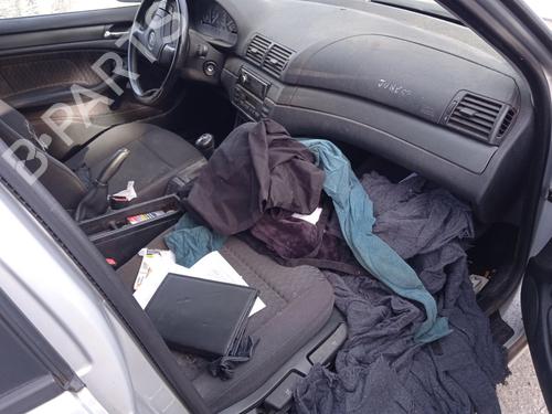 Left headlight BMW 3 (E46) 320 d | BP30704873C28