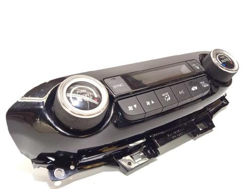 AC Styreenhet / Manøvreringsenhet HONDA CR-V IV (RM_) 1.6 i-DTEC (RE6) (120 hp) 12904409