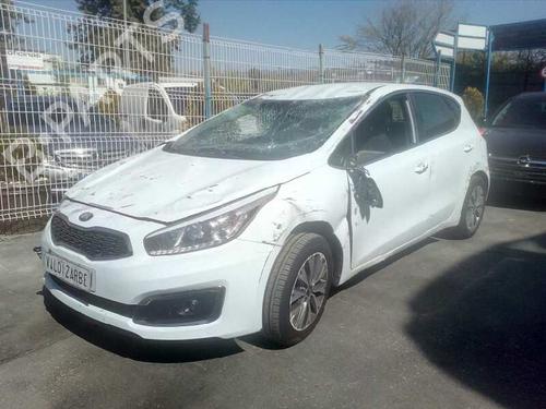 KIA CEE'D (JD) 1.6 CRDi 136 (136 hp) 236475