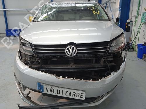 Left tailgate light VW TOURAN (1T3) 2.0 TDI | BP33660742C79 - Image 9