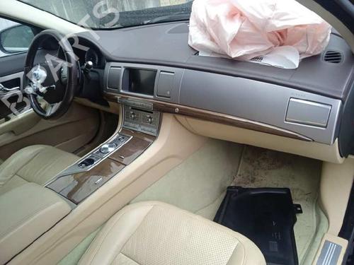 Switch JAGUAR XF I (X250) 3.0 D | BP13406251I30 