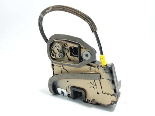 front-left-lock-opel-astra-k-b16-13597536-2015-2016-2017-2018-2019-2020-2021-2022-9549422 main image