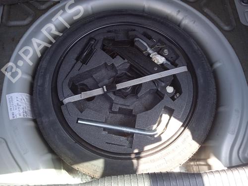 AC compressor VW GOLF V (1K1) 1.6 FSI | BP27703041M34 - Image 25