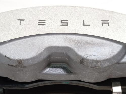 Left front brake caliper TESLA MODEL 3 (5YJ3) EV | BP19304967M105 - Image 4