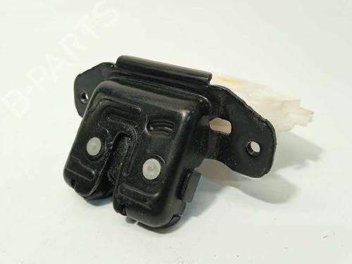 Used Tailgate lock TOYOTA AURIS (_E18_) 1.8 Hybrid (ZWE186_, ZWE186R) (136 hp) 8315759