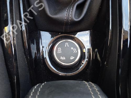 Left front window switch PEUGEOT 2008 I (CU_) 1.2 THP 110 / PureTech 110 | BP20200794I27 - Image 35