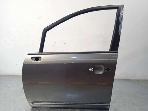 Used Left front door KIA CARENS III MPV (UN) [2006-2013]  12981856