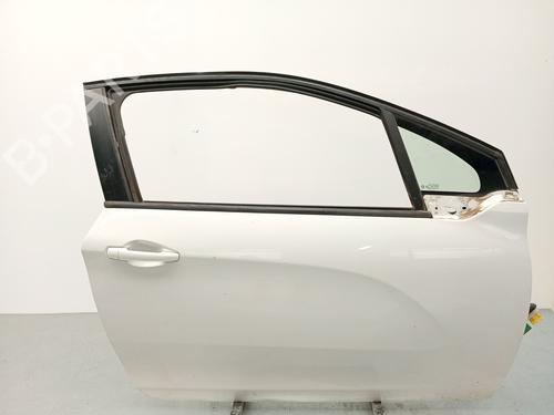 right-front-door-peugeot-208-i-ca_-cc_-2012-2013-2014-2015-2016-2017-2018-2019-2020-2021-36231026 main image