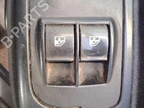 Fuse box PEUGEOT BIPPER (AA_) 1.3 HDi 75 | BP8203332E1 