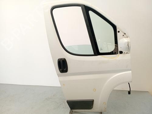 right-front-door-peugeot-boxer-van-2006-37024925 main image