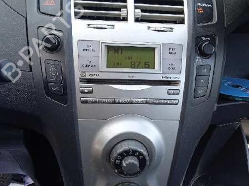 Left taillight TOYOTA YARIS (_P9_) 1.4 D-4D (NLP90_, NLP90R) | BP13947876C34 