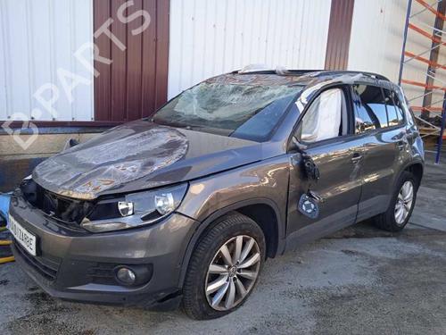 Climate control VW TIGUAN (5N_)  | BP16403632I5 