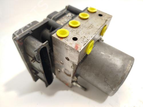 Used ABS pump TOYOTA COROLLA Verso (ZER_, ZZE12_, R1_) 2.2 D-4D (AUR10_, AUR10R) (136 hp) 28167923
