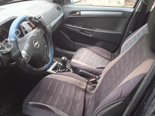 Høyre baklys OPEL ASTRA H (A04) 1.7 CDTI (L48) | BP30687060C35 