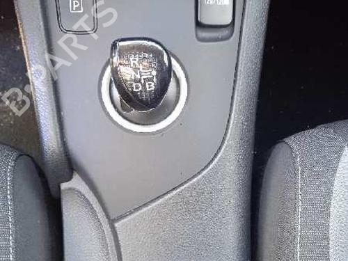 Left front window switch TOYOTA AURIS (_E18_) 1.8 Hybrid (ZWE186_, ZWE186R) | BP16153115I27 