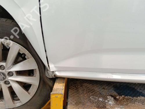 Left tailgate light SKODA KAMIQ (NW4) 1.0 TSI | BP38336619C79 - Image 19