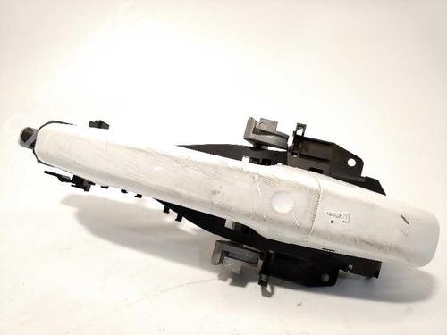 front-left-exterior-door-handle-land-rover-range-rover-sport-ii-l494-20-p400e-phev-4x4-noref-2013-5602414 main image