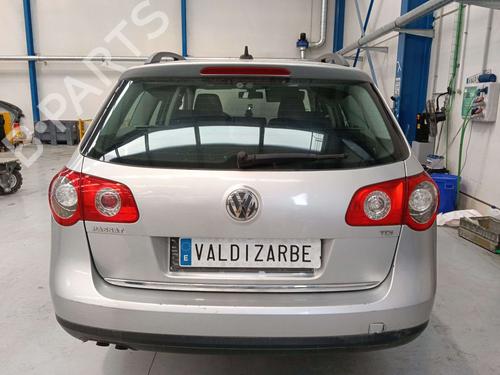 Right headlight VW PASSAT B6 (3C2) 1.9 TDI | BP38469512C29 - Image 20