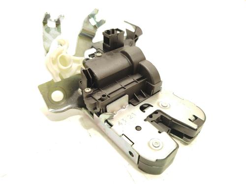 tailgate-lock-vw-passat-b8-variant-3g5-cb5-2014-34206622 main image