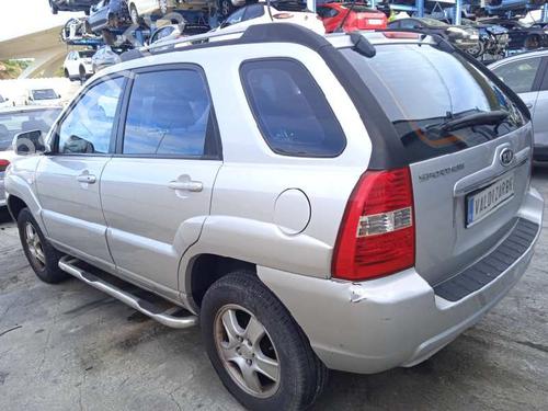 Left headlight KIA SPORTAGE II (JE_, KM_) 2.0 i 16V | BP16767154C28