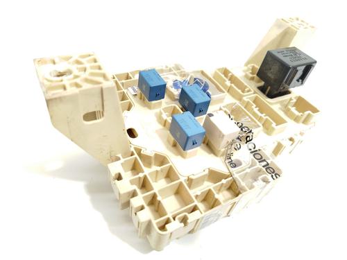 Used Fuse box SUZUKI SWIFT III (MZ, EZ) 1.6 (RS416, RR 416, ZC31S) (125 hp) 21517804
