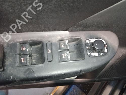 Right headlight VW PASSAT B6 (3C2) 2.0 TDI 16V | BP33873570C29  - Image 32