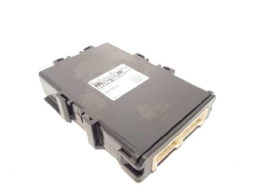 Used Electronic module TOYOTA YARIS (_P13_) 1.0 (KSP130) (72 hp) 10987797