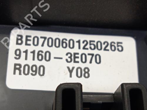 Fuse box KIA SORENTO I (JC) 2.5 CRDi 4WD | BP28140279E1