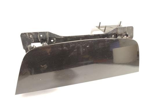 fuel-flap-nissan-leaf-ze1-2017-25761716 main image