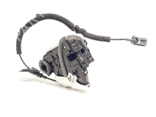 rear-right-lock-renault-arkana-i-lcm_-ldn_-2019-32212510 main image