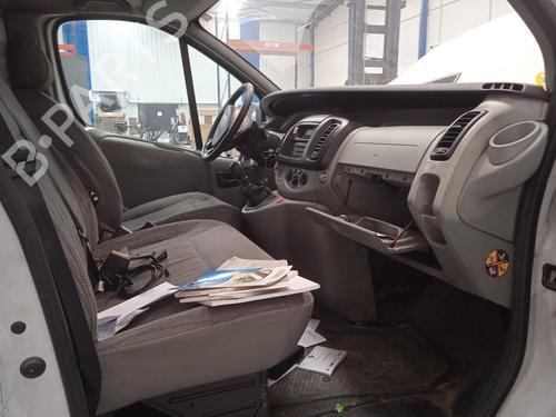 Left headlight NISSAN PRIMASTAR Van (X83) 2.0 dCi 115 | BP33951872C28  - Image 29