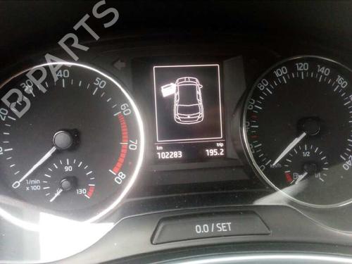 Front right lock SKODA FABIA III (NJ3) 1.0 | BP5018915C97 