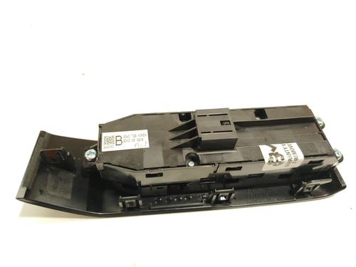 Left front window switch MAZDA 3 Hatchback (BP) SKYACTIV-X M Hybrid | BP30543244I27 - Image 4