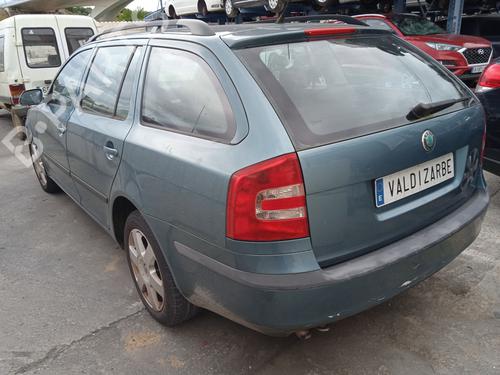 Left taillight SKODA OCTAVIA II (1Z3) 1.9 TDI | BP22779089C34