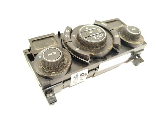 Used Climate control PEUGEOT 5008 (0U_, 0E_) 1.6 HDi (110 hp) 24888436