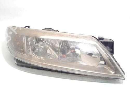 Right headlight RENAULT LAGUNA II (BG0/1_) 1.9 dCi (BG08, BG0G) (120 hp) 17742371