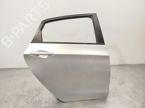 Porta trás direita HYUNDAI i30 (GD) 1.6 CRDi (110 hp) 32673785
