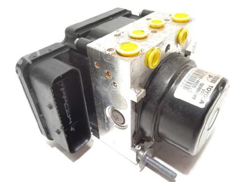 Used ABS pump TOYOTA YARIS (_P13_) 1.5 Hybrid (NHP130_, NHP130) (101 hp) 14939262