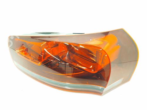 Right taillight CITROËN C4 Picasso II 1.6 HDi / BlueHDi 115 | BP37025399C35 - Image 2