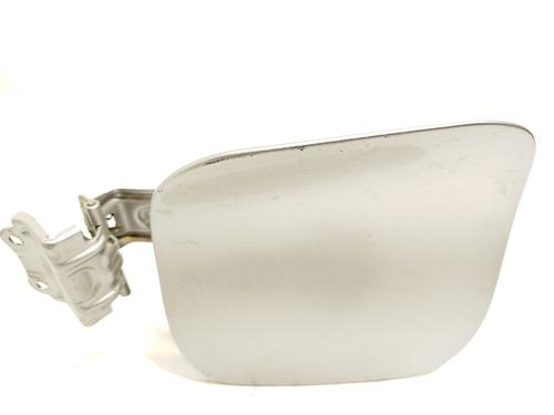 fuel-flap-toyota-c-hr-_x1_-2016-24579153 main image