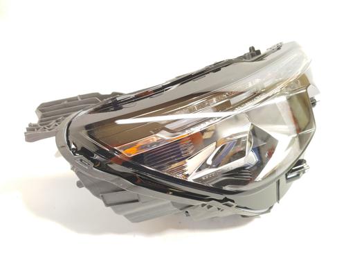 Right headlight PEUGEOT 3008 II SUV (MC_, MR_, MJ_, M4_) 1.2 THP/ PureTech 130 (MRHNSM, MRHNSU, MRHNSJ, MRHNYW,... | BP29268035C29 