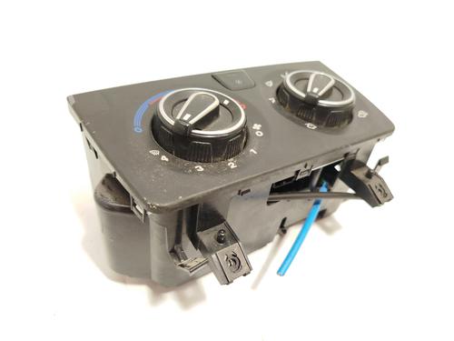 Used Climate control CITROËN JUMPER II Van 2.2 HDi 110 (110 hp) 30388801