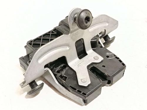 Used Tailgate lock Tailgate lock 39096062 39096062