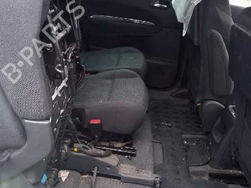 Left front door PEUGEOT 5008 (0U_, 0E_) 1.6 HDi | BP17809581C2