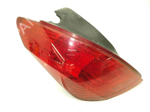 Used Left taillight Left taillight PEUGEOT 308 I (4A_, 4C_) 2.0 HDi (136 hp) 35726599 35726599