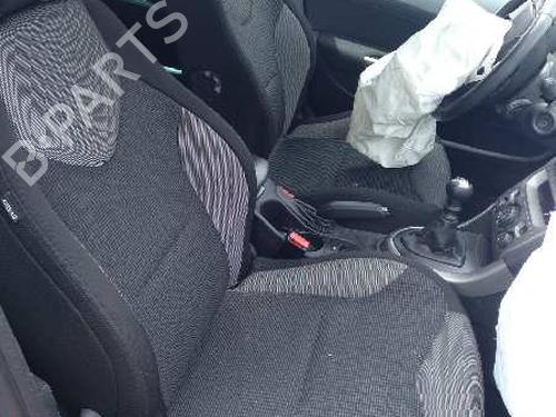 Right front driveshaft PEUGEOT 308 SW I (4E_, 4H_) 1.6 HDi | BP7457115M39