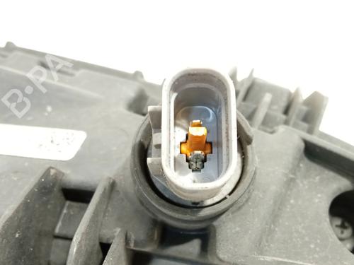 Left front fog light HYUNDAI IONIQ (AE) 1.6 GDI Hybrid | BP25909822C30 