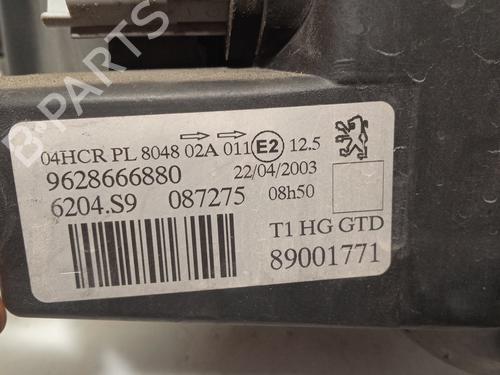 Left headlight PEUGEOT 206 Hatchback (2A/C) 1.1 i | BP29564633C28