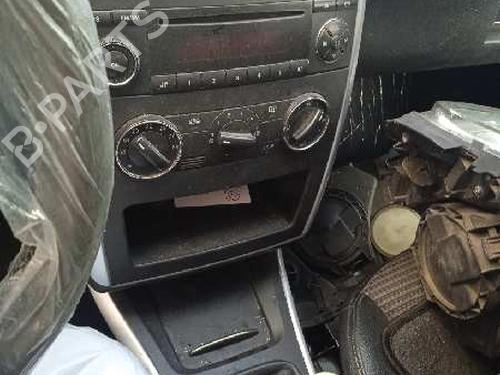 Left front brake caliper MERCEDES-BENZ B-CLASS Sports Tourer (W245) B 180 CDI (245.207) | BP11562657M105